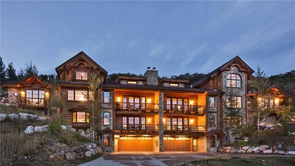 Rustic Vacation Rental with Exposed Log Beams near the Steamboat Ski Area, Colorado - glamping.directory