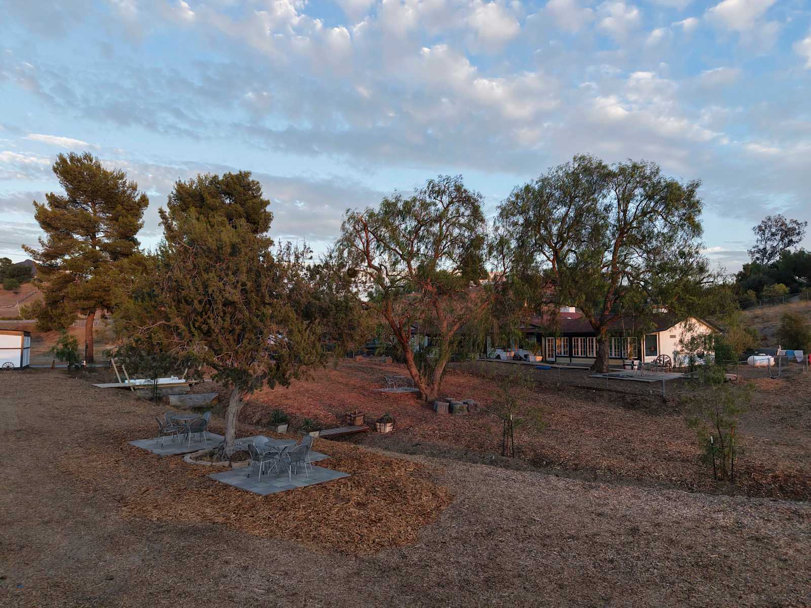 Zaromel Ranch - Agua Dulce, California - glamping.directory