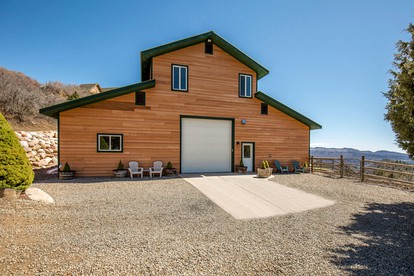 Romantic Mountain Cabin for Staycation near Perin's Peak in Durango, Colorado - Durango, Colorado - glamping.directory