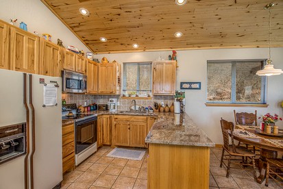 Romantic Mountain Cabin for Staycation near Perin's Peak in Durango, Colorado - Durango, Colorado - glamping.directory