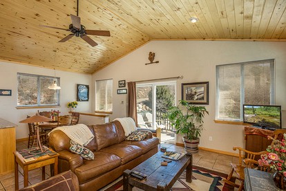Romantic Mountain Cabin for Staycation near Perin's Peak in Durango, Colorado - Durango, Colorado - glamping.directory