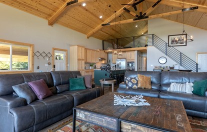 Spacious Mountain-View Retreat with Deck Slide & Jacuzzi near Outdoor Trails in Lincoln, Wyoming - Lincoln, Wyoming - glamping.directory