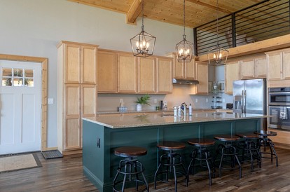 Spacious Mountain-View Retreat with Deck Slide & Jacuzzi near Outdoor Trails in Lincoln, Wyoming - Lincoln, Wyoming - glamping.directory