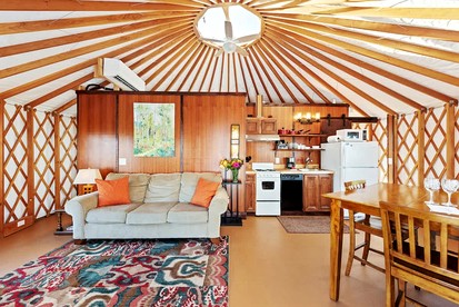 Lookout Mountain Yurt Rental for a Glamping Nature Escape - Rising Fawn, Georgia - glamping.directory