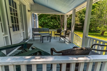 Cute Rustic Farmhouse Cottage Near the Coast in Southwest Harbor, Maine - Southwest Harbor, Maine - glamping.directory