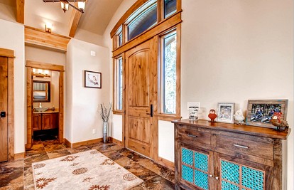 Incredible Luxurious Wooden Cabin with Hot-tub in Breckenridge, Colorado - Breckenridge, Colorado - glamping.directory