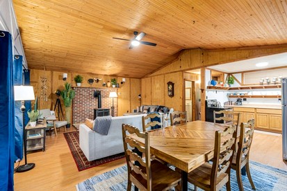Private River Cabin with Hot Tub, Fire Pit, Screened Porch Loaded with Kayaks and Fun Games - Perfect for Your Great Cacapon, WV Adventure - Great Cacapon, West Virginia - glamping.directory