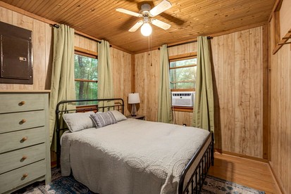 Private River Cabin with Hot Tub, Fire Pit, Screened Porch Loaded with Kayaks and Fun Games - Perfect for Your Great Cacapon, WV Adventure - Great Cacapon, West Virginia - glamping.directory
