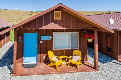 Lovely Tiny Cabin Close to Yellowstone with Incredible Mountain Views in Emigrant, Montana - glamping.directory