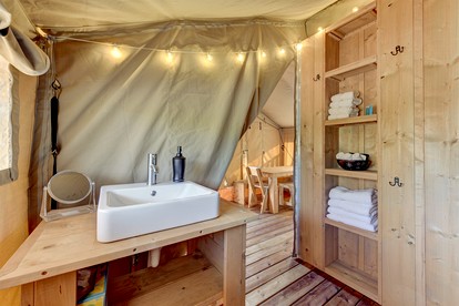 Idyllic Tented Cabin Incredible for Adventure Lovers in Texas - Johnson City, Texas - glamping.directory