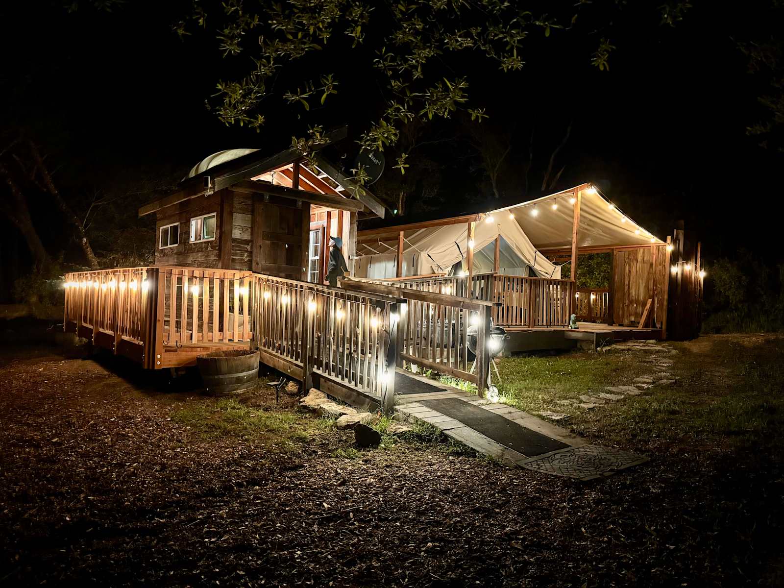 Venture Retreat Center, Pescadero - glamping.directory