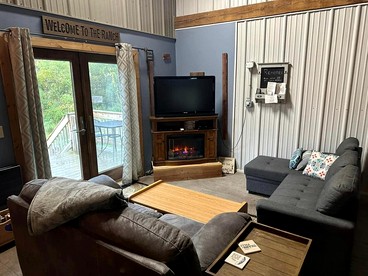 Renovated Barn Getaway on a Ranch in Winona, Minnesota - Winona, Minnesota - glamping.directory