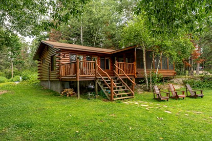 Pet-Friendly Log Cabin Retreat in Ely for Magical Minnesota Family Vacations - glamping.directory
