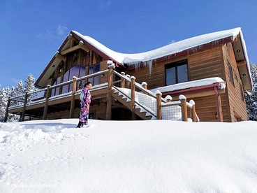 Family-Friendly Cabin Rental with Lone Peak Views in Big Sky - Big Sky, Montana - glamping.directory