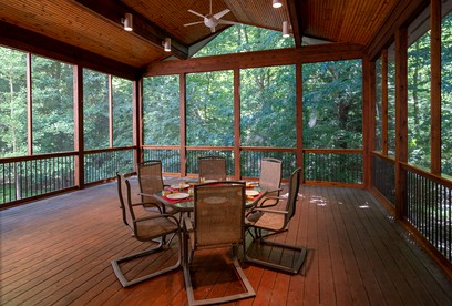 Cozy Getaway Suite in Nature near Lake Michigan in Holland, Michigan - Holland, Michigan - glamping.directory