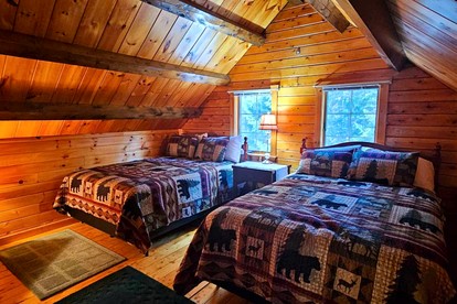 Dog-Friendly Cabin Near the Lake with Kayaks in Maine - Beaver Cove, Maine - glamping.directory
