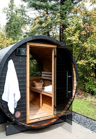 Gorgeous Cabin with Private Sauna for a Romantic Glamping Getaway in Duluth, Minnesota - Duluth, Minnesota - glamping.directory