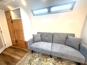 Cozy Airstream Perfect for a Romantic Weekend of Stargazing in East Zion, Utah - Orderville, Utah - glamping.directory