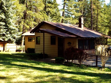 Waterfront Rustic Cabin Rental near Deer Lake, Washington - glamping.directory