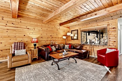 Large and Unique Cabin with a Private Hot Tub and Fire Pit with View of Mt. Eldon - Flagstaff, Arizona - glamping.directory