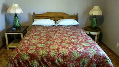 Cabin Rental with Hot Tub in the New River Gorge Region of West Virginia - Oak Hill, West Virginia - glamping.directory