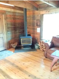 Serene Cabin Getaway with a Charcoal BBQ near Tahoe National Forest, California - Nevada City, California - glamping.directory