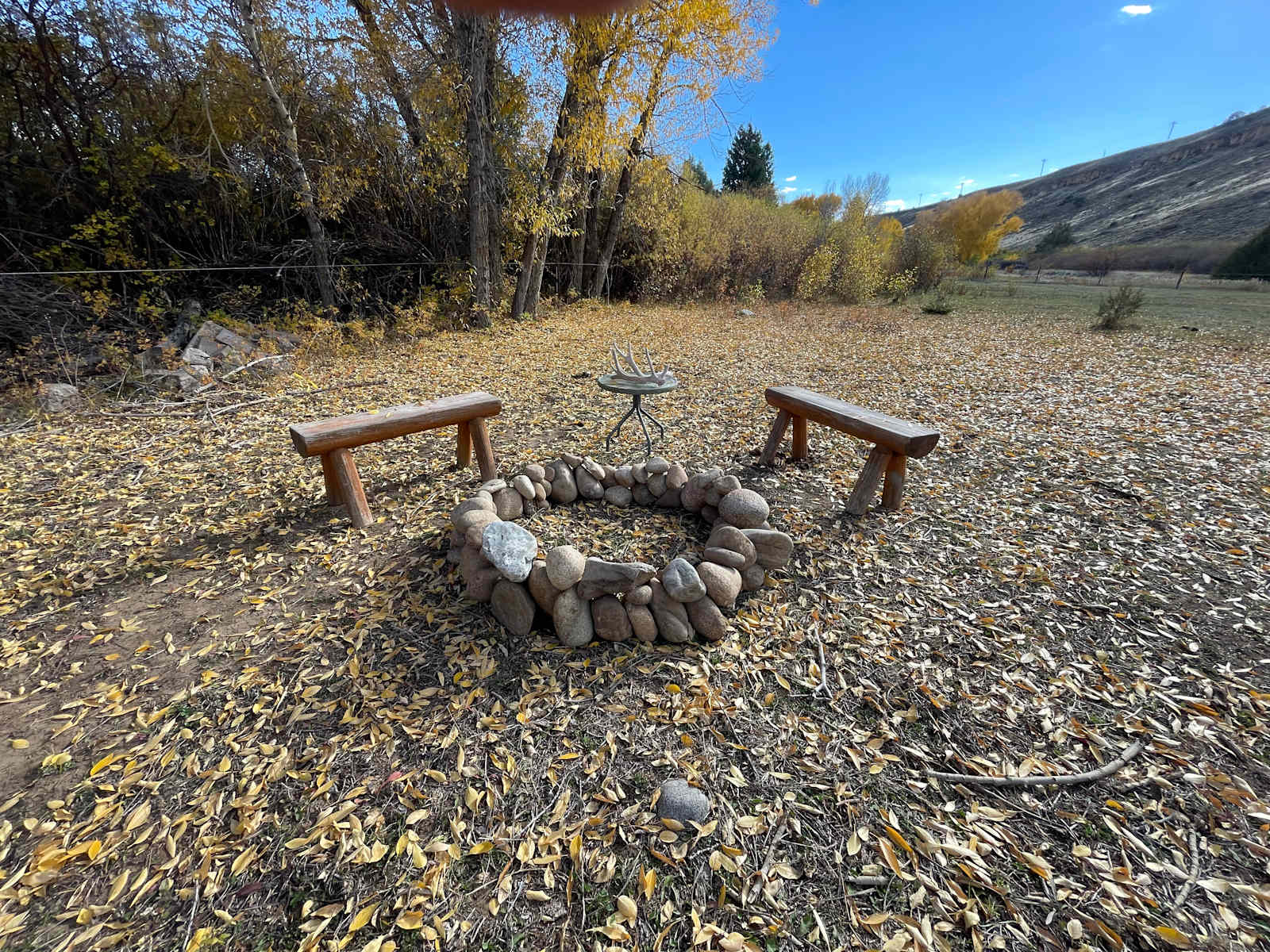 Gunnison Glamping @ Blue Bear Ranch - Gunnison, Colorado - glamping.directory