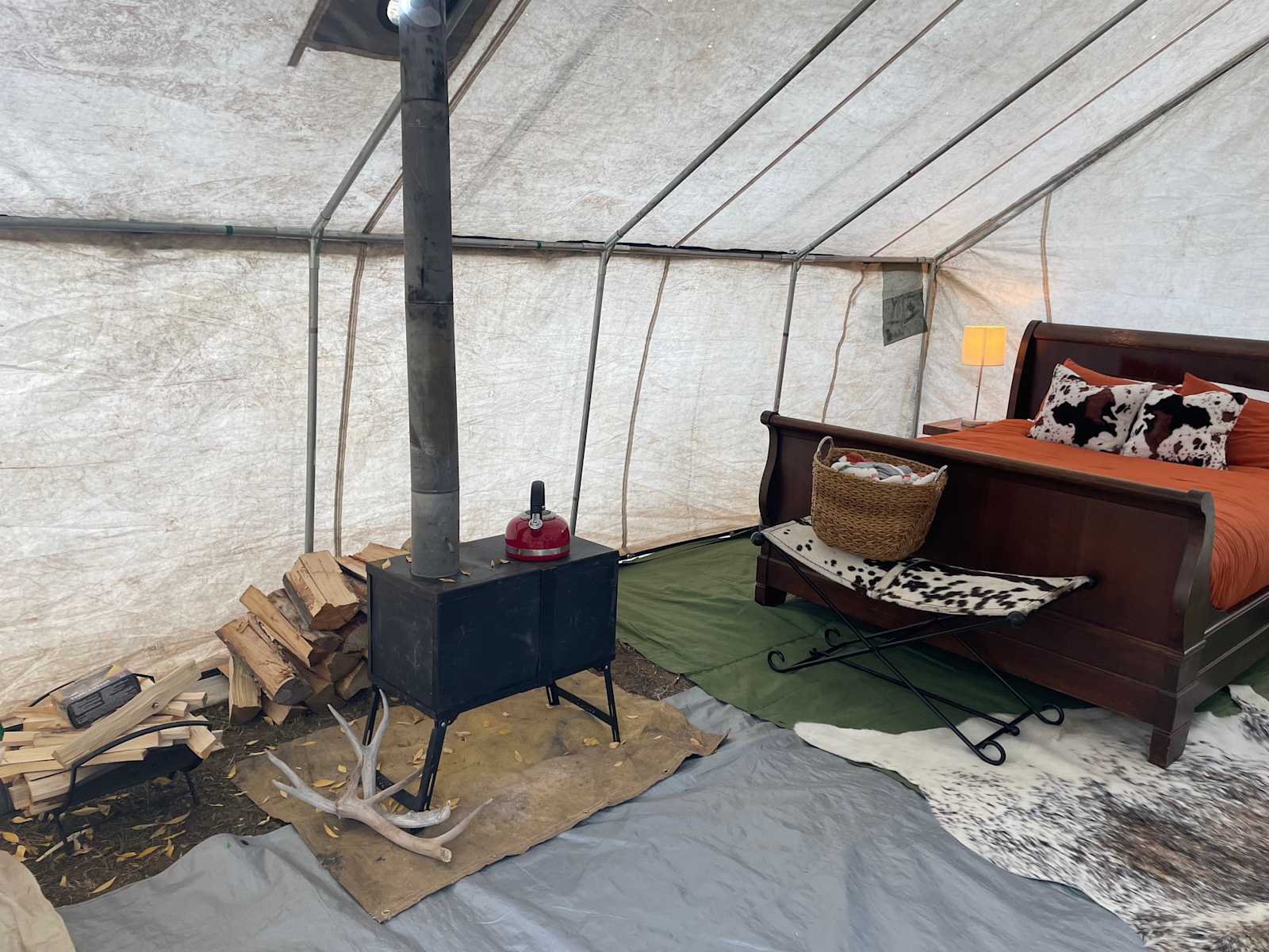 Gunnison Glamping @ Blue Bear Ranch - Gunnison, Colorado - glamping.directory