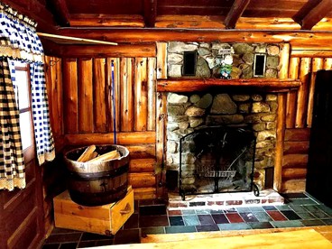 Escape for a Mountain Getaway in Lisbon, NH - Lisbon, New Hampshire - glamping.directory