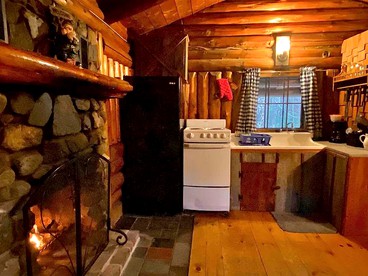 Escape for a Mountain Getaway in Lisbon, NH - Lisbon, New Hampshire - glamping.directory