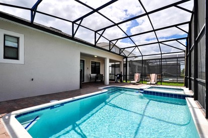 Amazing Beach House with Swimming Pool and Tennis Court in Davenport, Florida - Davenport, Florida - glamping.directory