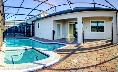 Amazing Beach House with Swimming Pool and Tennis Court in Davenport, Florida - glamping.directory