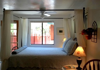 Bed and Breakfast Perfect for a Couples Retreat in the Santa Rita Mountains, Arizona - Madera Canyon, Arizona - glamping.directory