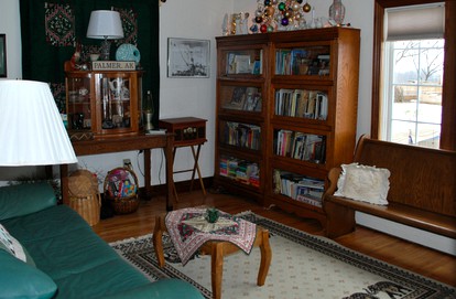Romantic Vacation Rental in a Charming Carroll County Bed and Breakfast in Illinois - Mount Carroll, Illinois - glamping.directory