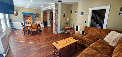 Fully Renovated Cabin Just Minutes to the Coast in Maine - Greenville, Maine - glamping.directory