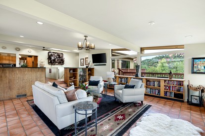 Secluded Rental with Spa and Panoramic Mountain Views in Arizona - Sedona, Arizona - glamping.directory
