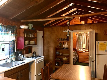 Family Vacation Rental with Resort Facilities on Squaw Lake in Wisconsin - Lac du Flambeau, Wisconsin - glamping.directory