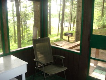 Family Vacation Rental with Resort Facilities on Squaw Lake in Wisconsin - Lac du Flambeau, Wisconsin - glamping.directory