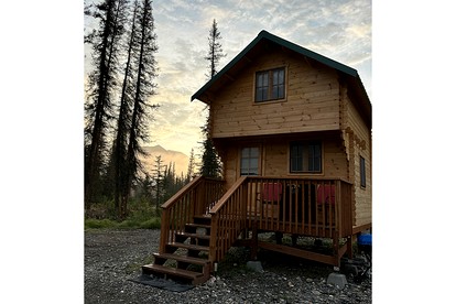 Secluded, Pet Friendly Cabin near Denali National Park with Mountain and Lake Views, Perfect for an Alaskan Escape - glamping.directory