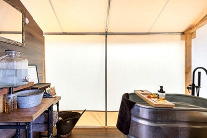 Luxury Glamping Tent, Perfect for a Romantic Weekend in Tucson, Arizona - Tombstone, Arizona - glamping.directory
