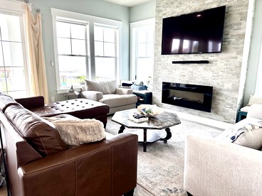 Impressive Oceanfront Beach House with Stunning Vistas in Navarre, Florida - Navarre, Florida - glamping.directory