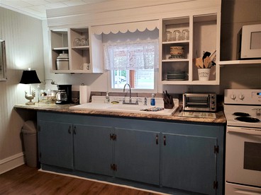Idyllic Vacation Rental in Beaufort, North Carolina, Ideal for Weekend Getaway on the Coast - Beaufort, North Carolina - glamping.directory