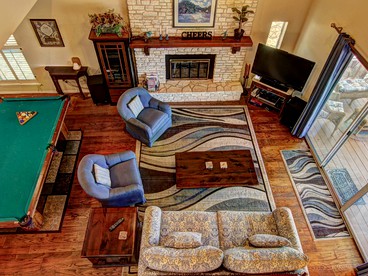 Comfortable Cottage Rental on the Waterfront in Canyon Lake, Texas - Canyon Lake, Texas - glamping.directory