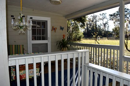Rustic Cottage Rental with Access to Withlacoochee River in Marion County, Florida - Dunnellon, Florida - glamping.directory