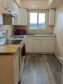 Peaceful Cozy Cottage with Large Patio and Grill for an Unforgettable Family Escape in Canon City, Colorado - Canon City, Colorado - glamping.directory