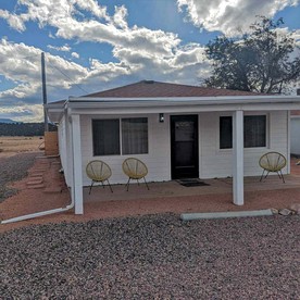 Peaceful Cozy Cottage with Large Patio and Grill for an Unforgettable Family Escape in Canon City, Colorado - glamping.directory