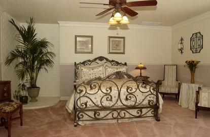 Enchanting Suite Rental for Two with Mountain Views near Roseville, California - Colfax, California - glamping.directory