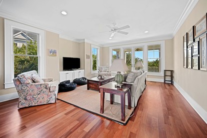 Exquisite Beach House for Family Getaway in Gated Community near Pawleys Island, South Carolina - Georgetown, South Carolina - glamping.directory
