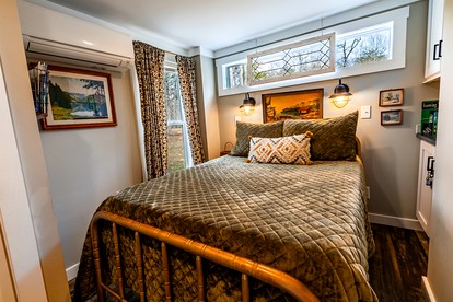 Cozy Cabin Retreat with Loft Hideaway, Fire Pit & Nature Trails in Monteagle, Tennessee - Monteagle, Tennessee - glamping.directory