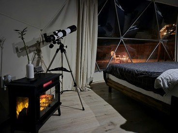 Impressive Secluded Dome with Barbecue and Fire Pit in Kanab, Utah - Kanab, Utah - glamping.directory